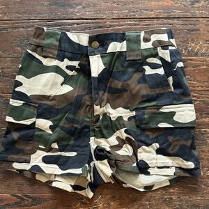 Camo cargo fashion nova shorts